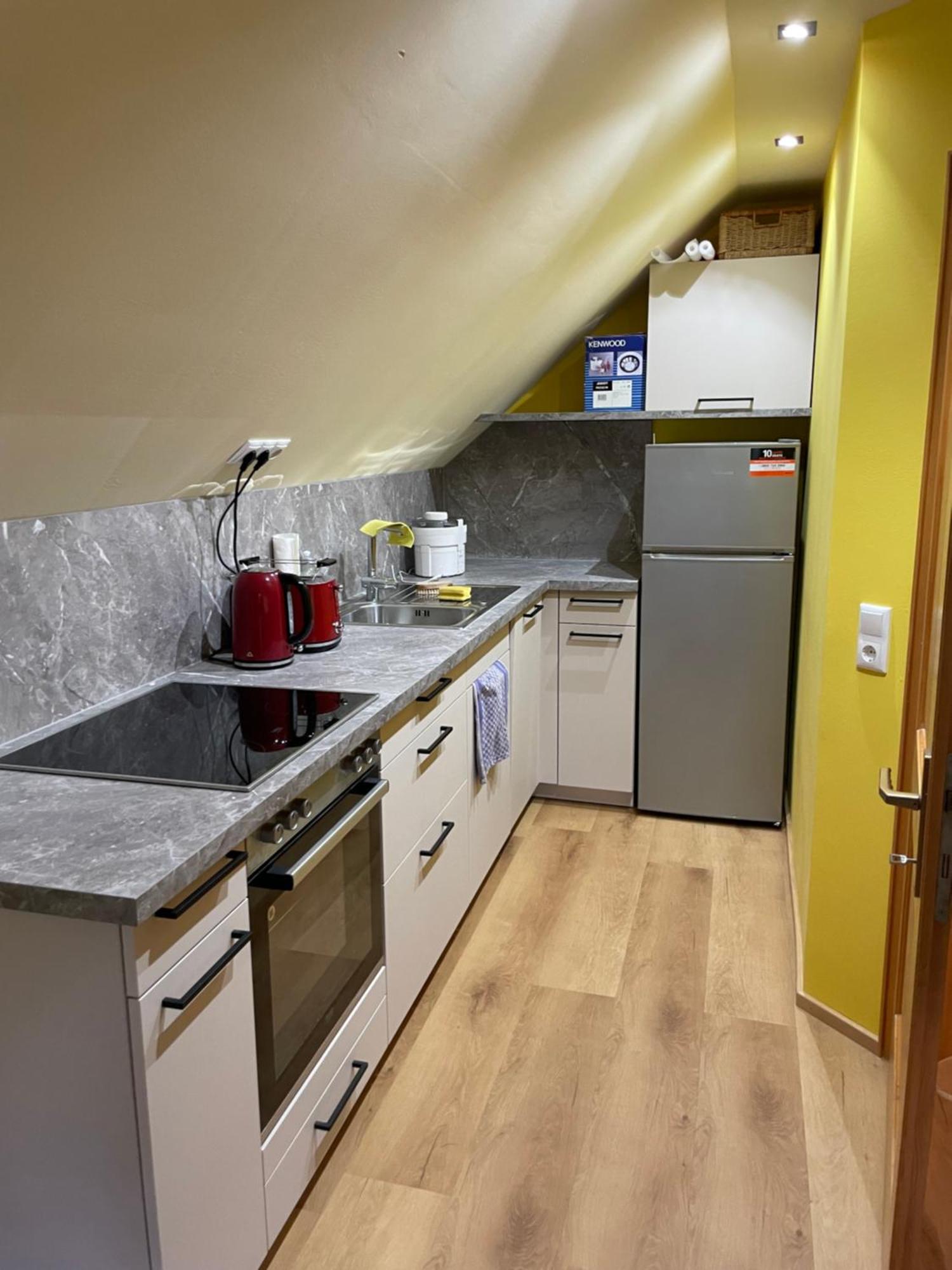 Neu Renoviertes 2Zi Appartment Im Dg Feldkirch Ngoại thất bức ảnh