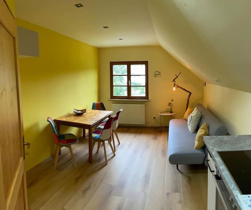 Neu Renoviertes 2Zi Appartment Im Dg Feldkirch Ngoại thất bức ảnh